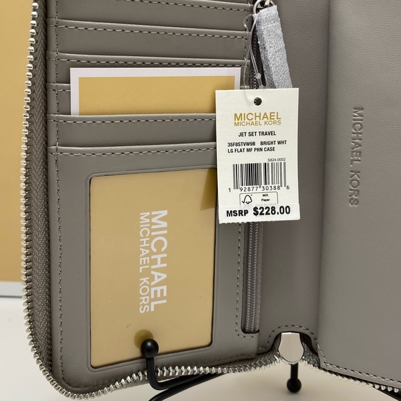 Michael kors wallet - Picture 6 of 10